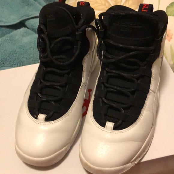 Air Jordan 10 Retro - Picture 3 of 7